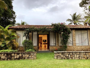 Casa linda com Wi-Fi a poucos metros da Praia